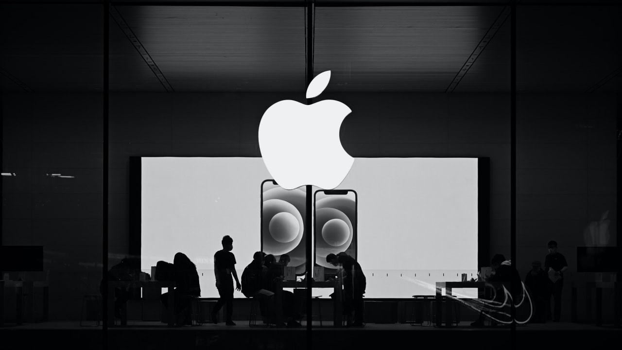 Fast Company: Inside the London Apple Store workers’ unionization efforts ↗